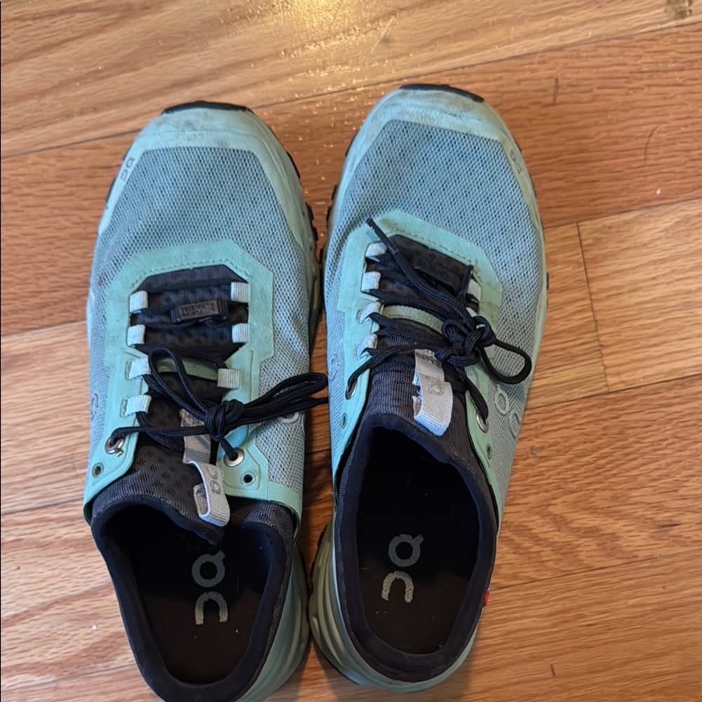 On Running Women's Running Shoes - Mint Green
